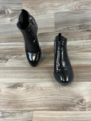Boots Ankle Heels By Kenneth Cole Reaction In Black, Size: 8.5