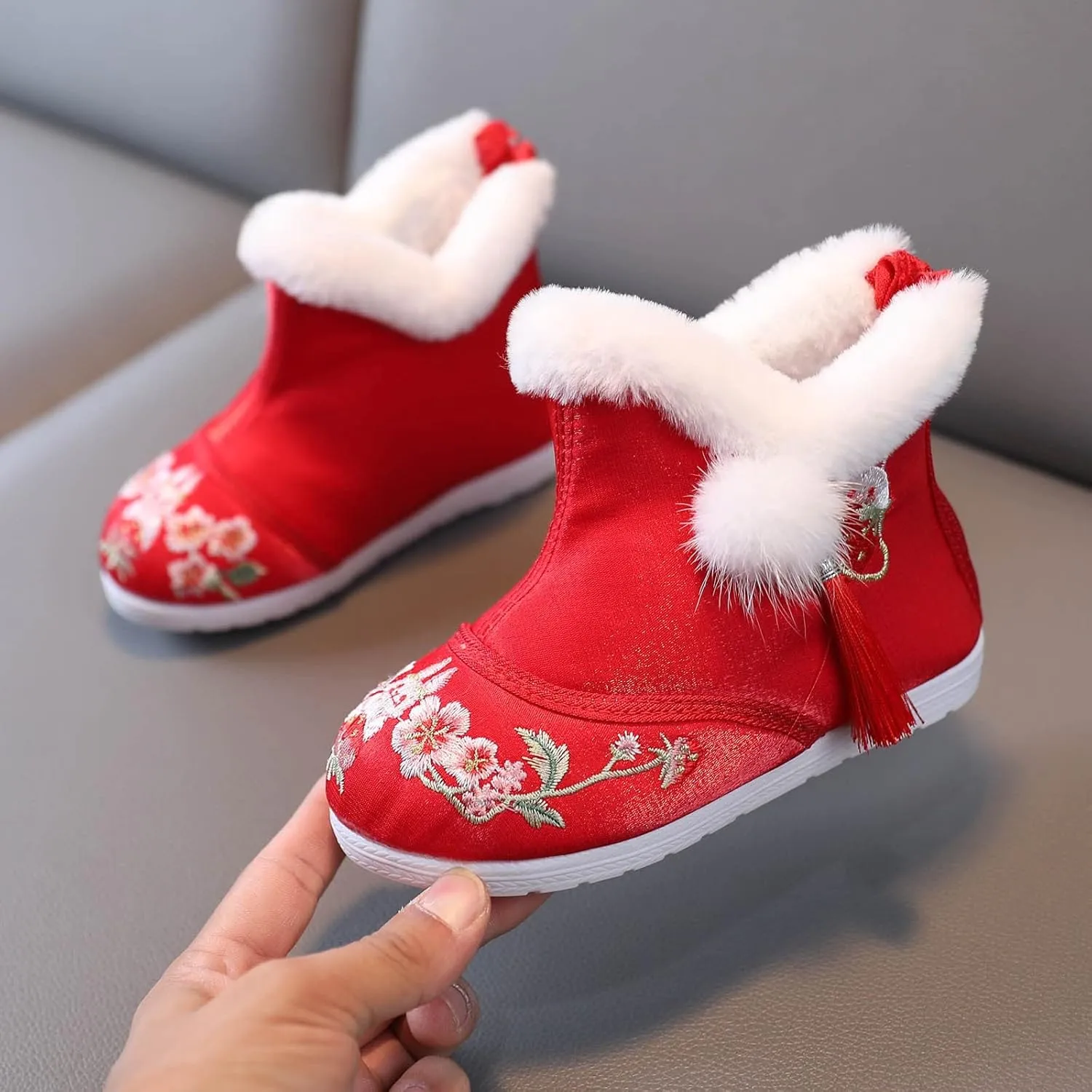 Children Shoes Girl Winter Cotton Boots Vintage Embroidered Cloth Boots Plush Inside of Toddler Dress Boots for Girls